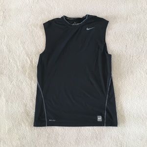 Nike Pro Combat Sleeveless Training Tee, Size L